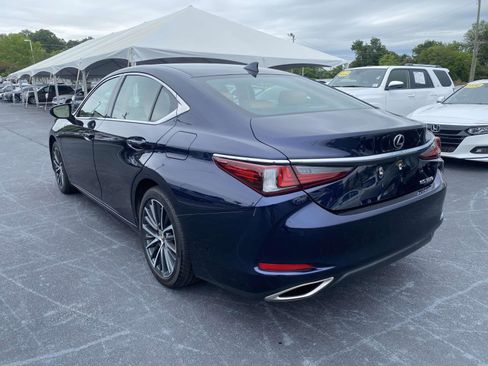 Used 2022 Lexus ES 350 w/ Premium Package FWD image 5