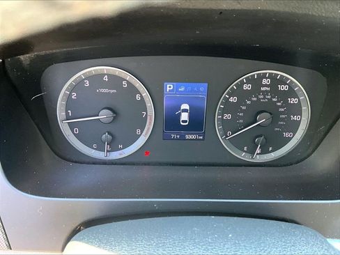 Used 2017 Hyundai Sonata Sport w/ Value Edition Package 02 FWD image 18