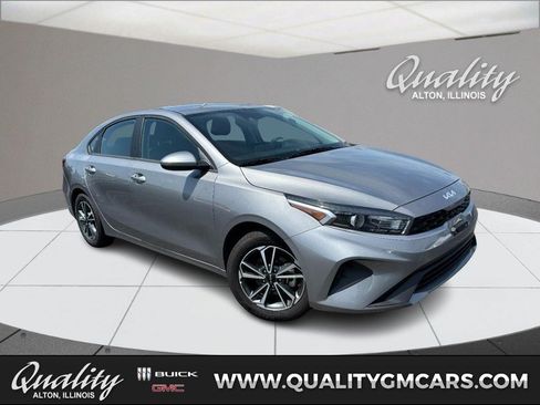 Used 2024 Kia Forte LXS FWD image 1