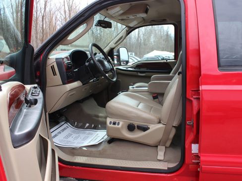 Used 2006 Ford F250 Lariat image 16