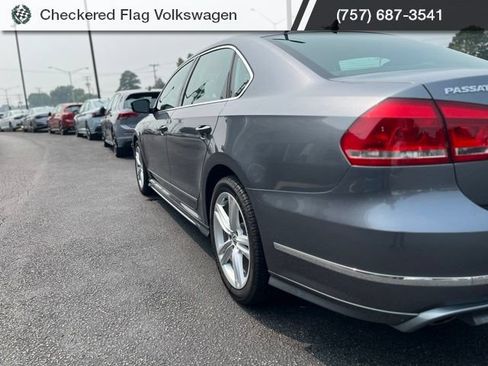 Used 2015 Volkswagen Passat TDI SEL Premium FWD image 8