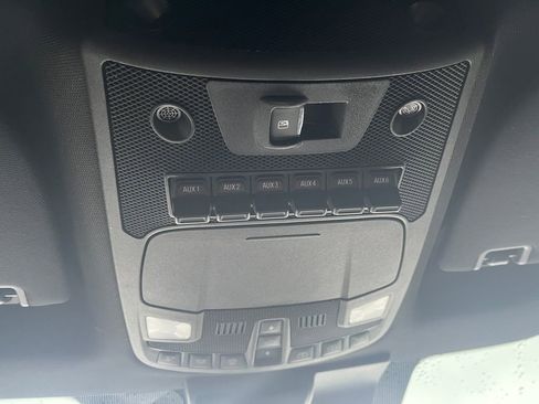 Used 2021 Ford F250 Platinum w/ FX4 Off-Road Package image 33