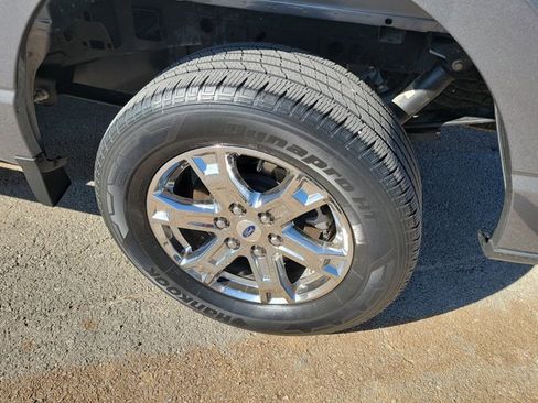 Used 2022 Ford F150 XLT w/ Equipment Group 301A Mid image 12