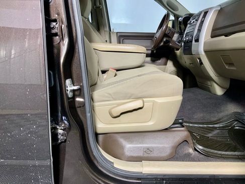 Used 2011 RAM 1500 Big Horn image 30