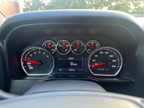 Used 2020 Chevrolet Silverado 1500 LT w/ All-Star Edition RWD image 30