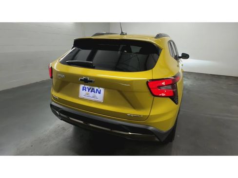 Certified 2024 Chevrolet Trax ACTIV FWD image 8