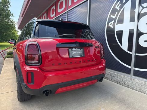 Used 2024 MINI Cooper Countryman S w/ Premium Package FWD image 14