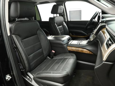 Used 2015 GMC Yukon Denali w/ Premium Package image 27