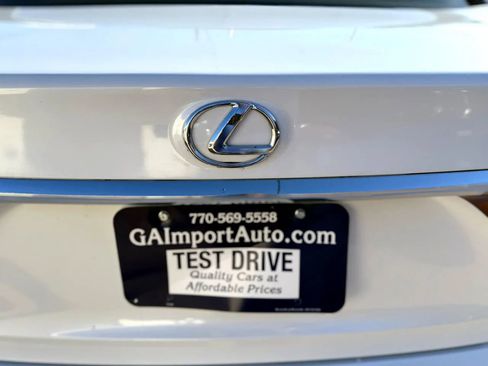 Used 2015 Lexus LS 460 w/ Comfort Package image 32