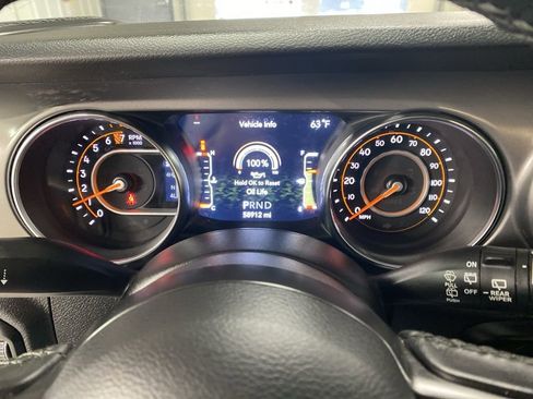 Used 2021 Jeep Wrangler Unlimited Sport image 35