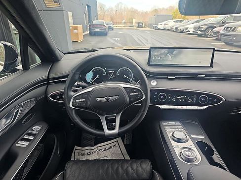 Used 2025 Genesis GV70 3.5T Sport w/ Sport Prestige Package image 20