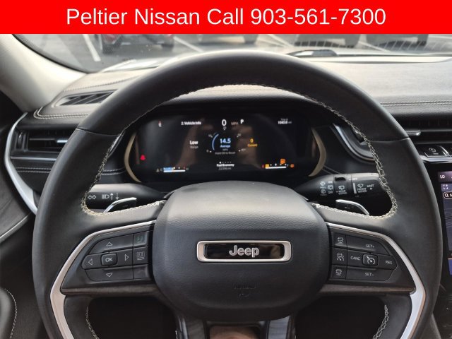 Used 2023 Jeep Grand Cherokee Limited RWD image 30