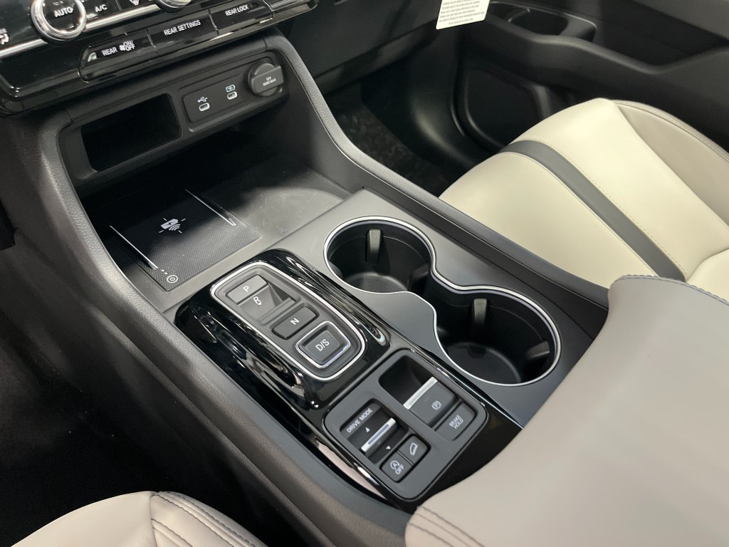 New 2026 Honda Pilot Touring image 16