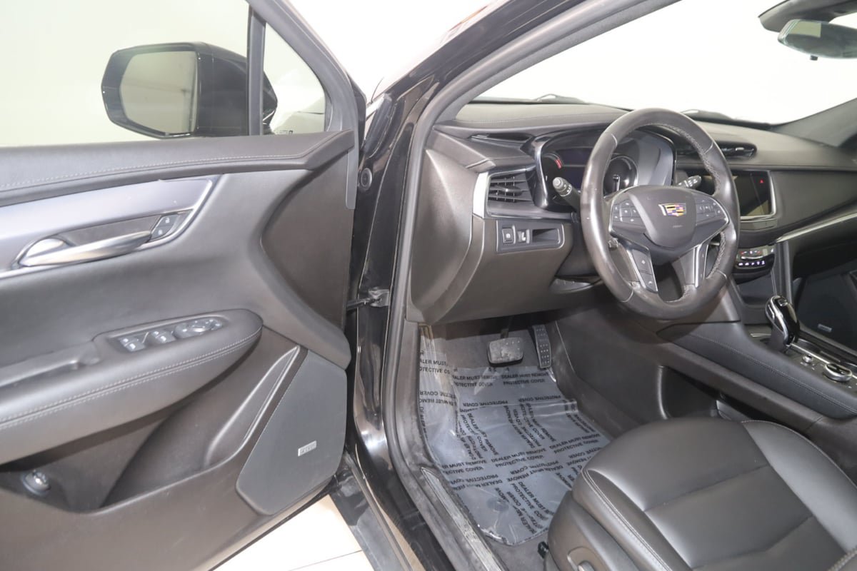 Used 2022 Cadillac XT5 Luxury FWD image 42