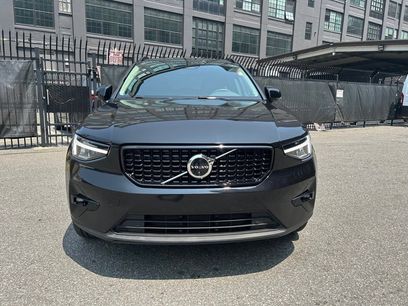 Certified 2025 Volvo XC40 B5 Plus