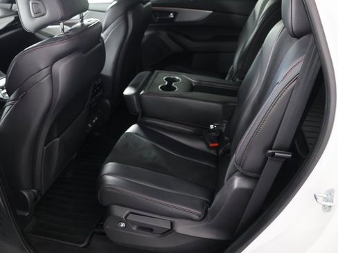 Used 2024 Acura MDX A-Spec image 21