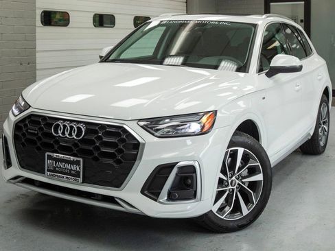 Used 2023 Audi Q5 2.0T Premium Plus w/ Premium Plus Package AWD/4WD image 11