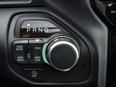 New 2026 RAM 1500 Big Horn AWD/4WD image 12