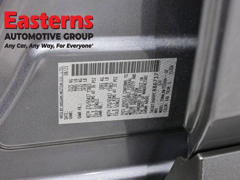 Used 2023 Nissan Rogue S AWD/4WD image 36
