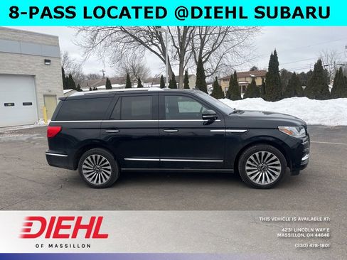 Used 2019 Lincoln Navigator Reserve w/ Cargo Package image 2