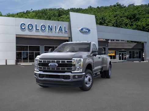 New 2025 Ford F350 XLT w/ 360-Degree Camera Package image 2