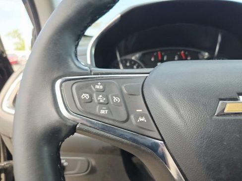 Used 2023 Chevrolet Equinox LT FWD image 11