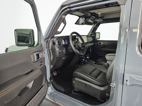 New 2026 Jeep Gladiator Sport AWD/4WD image 23