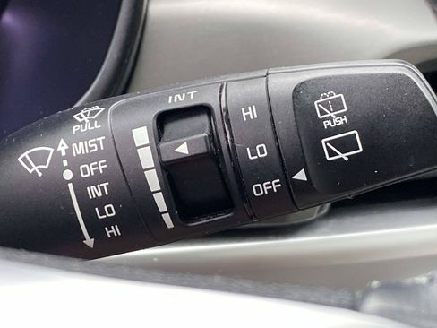 Used 2020 Kia Telluride S FWD image 19