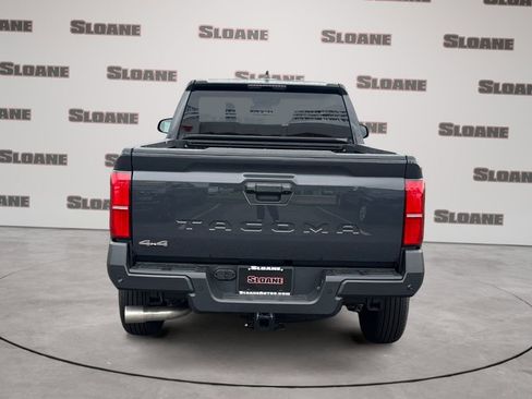 Used 2026 Toyota Tacoma SR w/ SR Upgrade Package AWD/4WD image 4