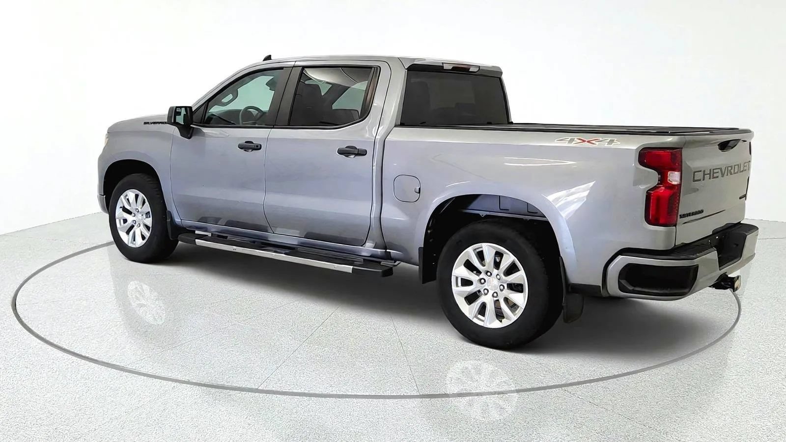 Used 2023 Chevrolet Silverado 1500 Custom w/ LPO, Dark Essentials Package AWD/4WD image 6