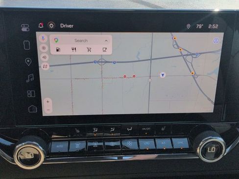 Used 2025 Chevrolet Colorado Trail Boss image 16