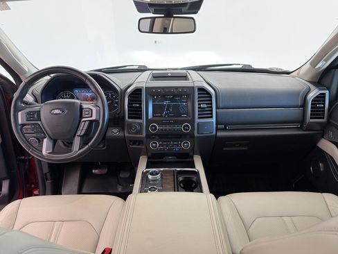 Used 2018 Ford Expedition Max Platinum AWD/4WD image 17