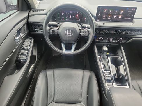 Used 2024 Honda Accord Touring image 14