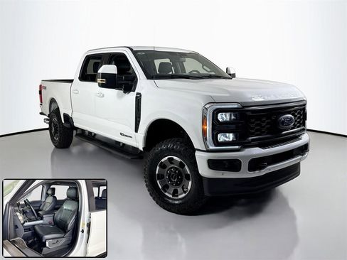 Used 2023 Ford F250 Lariat w/ Lariat Ultimate Package AWD/4WD image 2