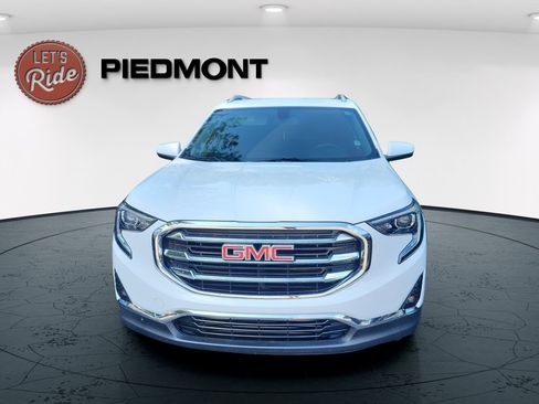 Used 2019 GMC Terrain SLT w/ Preferred Package FWD image 2