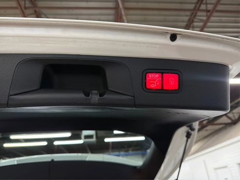 Used 2018 Mercedes-Benz GLC 300 image 19