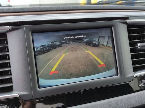 Used 2024 Chrysler Voyager LX w/ Fleet Security Group FWD image 23