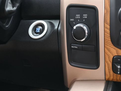 Used 2015 RAM 2500 Longhorn w/ Convenience Group AWD/4WD image 39