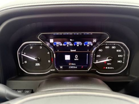 Used 2023 GMC Sierra 2500 AT4 w/ AT4 Premium Plus Package image 13