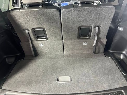 Used 2023 Jeep Grand Cherokee L Limited w/ Luxury Tech Group II image 31