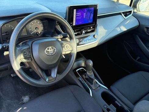 Used 2024 Toyota Corolla LE FWD image 10