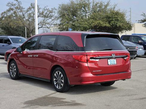 Used 2023 Honda Odyssey EX-L image 5