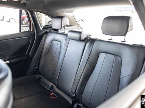 Used 2021 Mercedes-Benz GLA 250 w/ Premium Package image 12