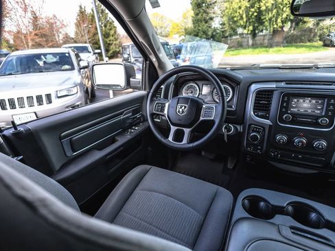 Used 2022 RAM 1500 Classic SLT w/ Protection Group AWD/4WD image 26