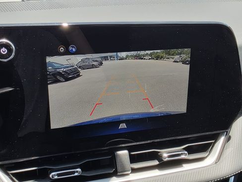 Used 2026 Chevrolet Equinox LT AWD/4WD image 22
