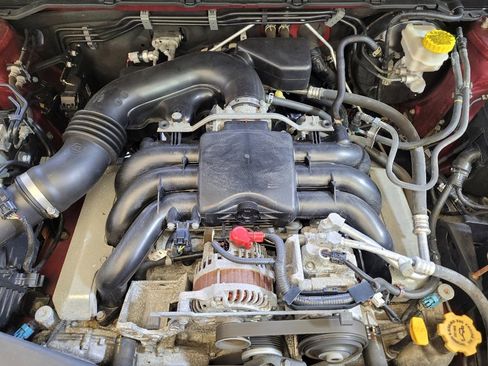 Used 2016 Subaru Outback 3.6R Limited image 30