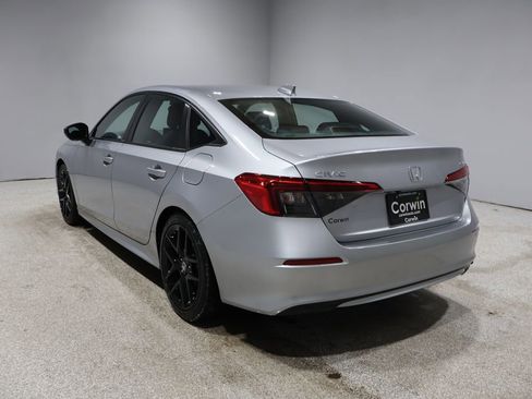 Used 2024 Honda Civic Sport image 8