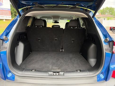Used 2023 Ford Escape Platinum AWD/4WD image 8