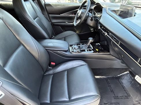 Certified 2024 MAZDA CX-30 AWD 2.5 S w/ Preferred Package image 11