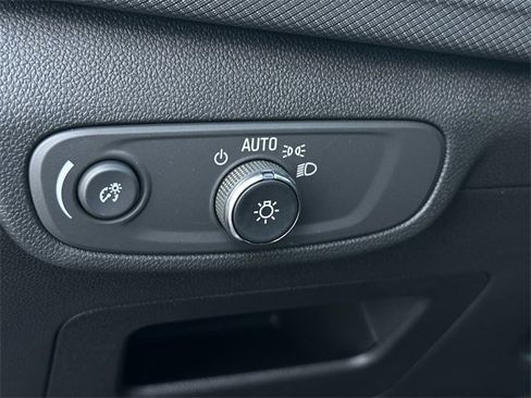 New 2026 Chevrolet TrailBlazer LT image 18